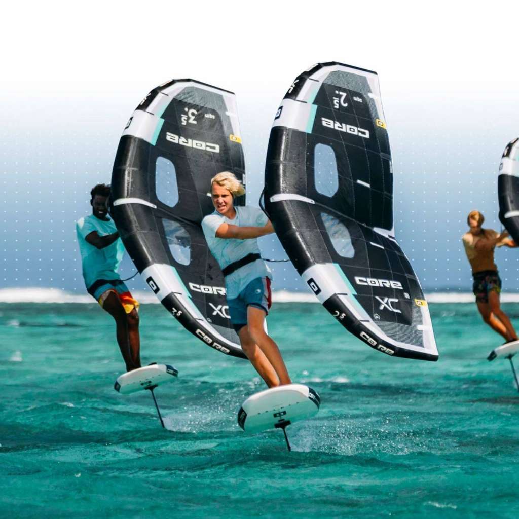 Aile de wing CORE XC 2023 en navigation freeride sur foil