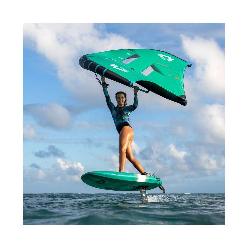 DUOTONE UNIT 2026 – aile de wingfoil en session freeride