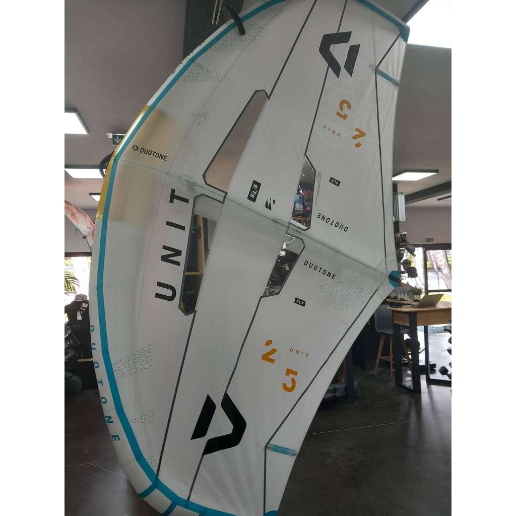 DUOTONE UNIT SLS CONCEPT BLUE 2025 – aile de wingfoil en session freeride